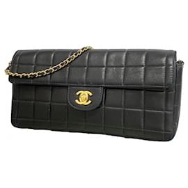 Chanel Chocolate Bar Schultertasche mit Kette