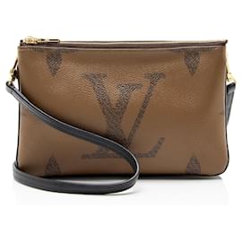 Louis Vuitton Giant Monogram Canvas Double Zip Pochette - VENDITA FINALE