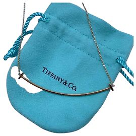 Collana Tiffany & Co. T Smile in oro rosa