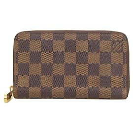 Louis Vuitton Damier Compact Wallet