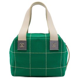 Borsa in tela Chanel CC Chocolate Bar verde con cuciture wild