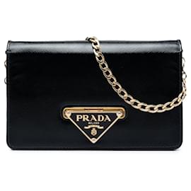 Bolso bandolera clutch Prada Saffiano Vernice negro con cierre de solapa y cadena