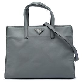 Borsa Tote Prada Saffiano Soft a tre tasche, Grigio