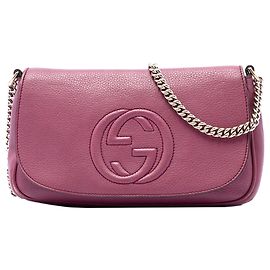 Borsa a tracolla Soho Chain Gucci Medium in pelle di vitello rosa