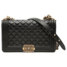 Borsa a tracolla Chanel Boy Flap in pelle d'agnello matelassé nera, dimensione Old Medium, con Gripoix