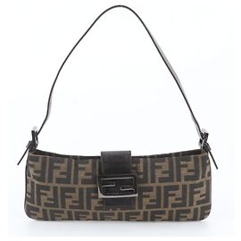 Borsa a tracolla Fendi Zucca Mamma Bucket in pelle e canvas
