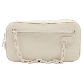 Louis Vuitton Monogram Empreinte Pochette Volga