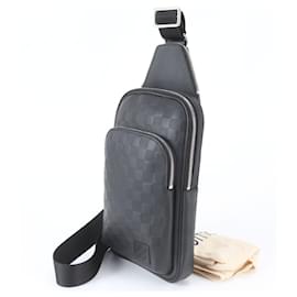 Louis Vuitton Damier Infini Avenue Umhängetasche