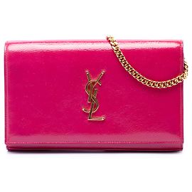 Saint Laurent Portafoglio con catena Kate Monogram in pelle vernice rosa
