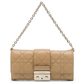 Cartera con cadena Miss Dior en piel de cordero Cannage Beige Dior