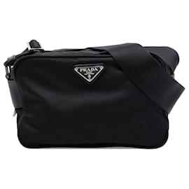 Prada Camera Bag aus schwarzem Tessuto