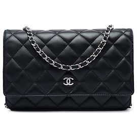 Portafoglio Chanel Black CC Quilted Lambskin Wallet On Chain