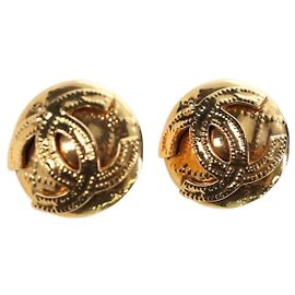 CHANEL goldfarbene Metallohrringe mit CC-Logo, Authentizität 192600M