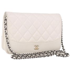 Portafoglio a spalla con catena CHANEL Matelasse Lamb Skin White CC Auth 197718V