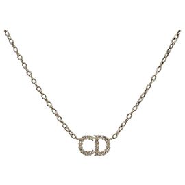 Colar Christian Dior metal Gold Tone Auth 193471