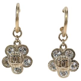CHANEL Pierce Metal Champagne Gold CC Auth 198815M