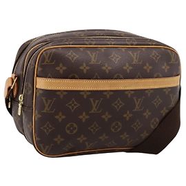 LOUIS VUITTON Monogram Reporter PM Shoulder Bag M45254 LV Auth ka5902A