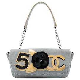 Borsa a patta Chanel Choco Bar in tela grigia con Camelia e CC No. 5