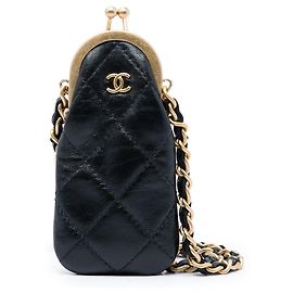 Borsa a tracolla Chanel CC in pelle di agnello matelassé nera con porta rossetto e catena