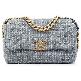 Graue Chanel Medium Tweed 19 Flap Satchel
