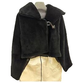 Abrigo Hermès de shearling negro talla 36