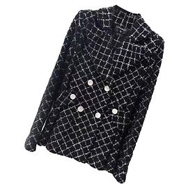 Chanel La Petite Veste Noire Jacken