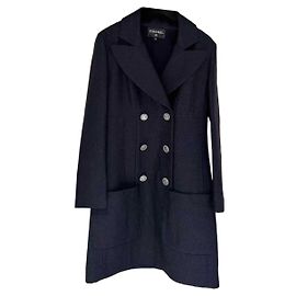 Chaquetas Chanel La Petite Veste Noire