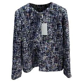 Chanel La Petite Veste Noire Jacken