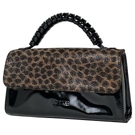 Bolso Loewe Velázquez en piel charol negra