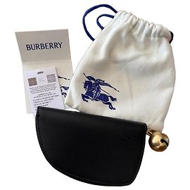 Burberry Monedero de piel con colgante