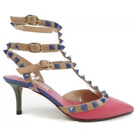 Valentino Garavani Pumps