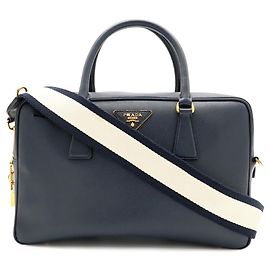 Bolso Prada de piel Saffiano azul marino