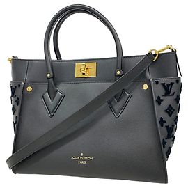 Louis Vuitton On My Side MM Handbag in Noir