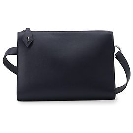 Hermès Volotto Blue Navy in pelle Evergrain, clutch e borsa a tracolla