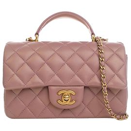 Chanel Mini Rectangular Classic Flap com alça de mão em pele de cordeiro rosa