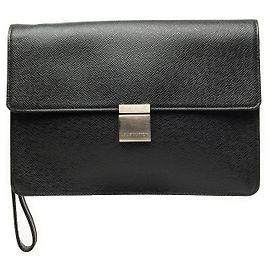 Louis Vuitton Black Taiga Selenga