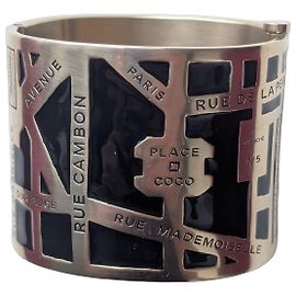 Chanel CC B15S Rue Cambon Streets Map of Paris RARE GHW Armreif Lagerfeld