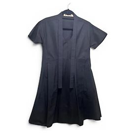 Marni schwarzes Kleid mit kurzen Ärmeln