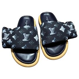 Ciabatte Louis Vuitton Monogram Bow Blu