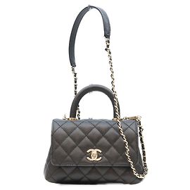 Borsa a tracolla Chanel AS2215 in pelle caviar nera