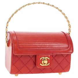 Sac à main CHANEL Mademoiselle Chain Matelasse en agneau rouge et or CC Auth 196580SV