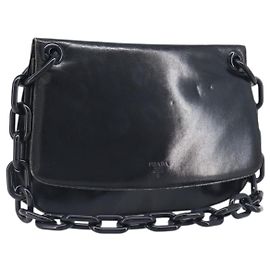 Bolso de hombro con cadena PRADA de piel negro plata Auth ep15821A