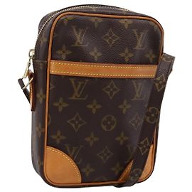 LOUIS VUITTON Bolso de hombro Monogram Danube M45266 LV Auth 197759V