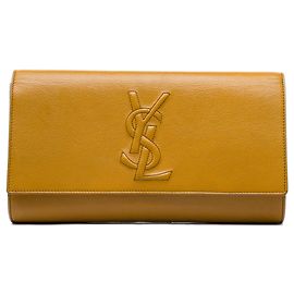 Clutch Saint Laurent Belle De Jour Large de piel de becerro texturizada con monograma amarillo