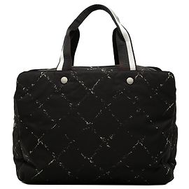 Borsa a mano Chanel Old Travel Line in nylon nero