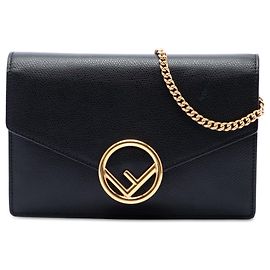 Bolsa tiracolo envelope Fendi em couro preto F Is Fendi