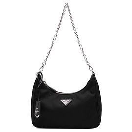 Bolsa Satchel Prada Re Edition 2005 em Re-Nylon com Detalhes em Saffiano Preta