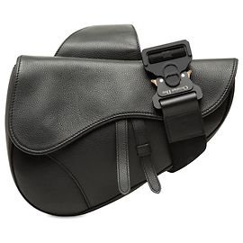 Borsa a tracolla Saddle Dior in pelle di vitello grana nera