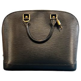 2005 Louis Vuitton Epi Alma PM Handbag