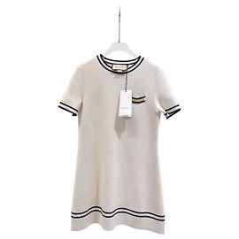 Gucci Tweed Kleid mit gestreiftem Besatz XS